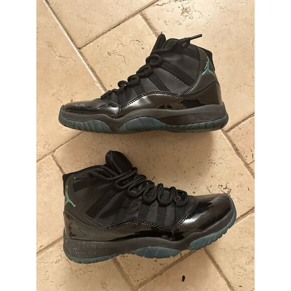 Size 8.5 - Jordan 11 Retro High Gamma Blue - Picture 2 of 6